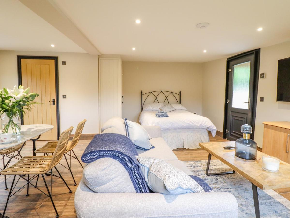 The Cabin At Evelyns Retreat Corwen Buitenkant foto